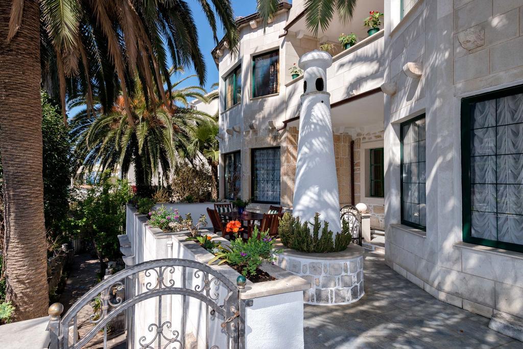 Apartments Villa Domus Marini Hvar Town Zewnętrze zdjęcie